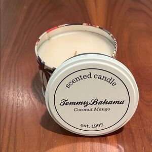 BNWT Tommy Bahama Candle